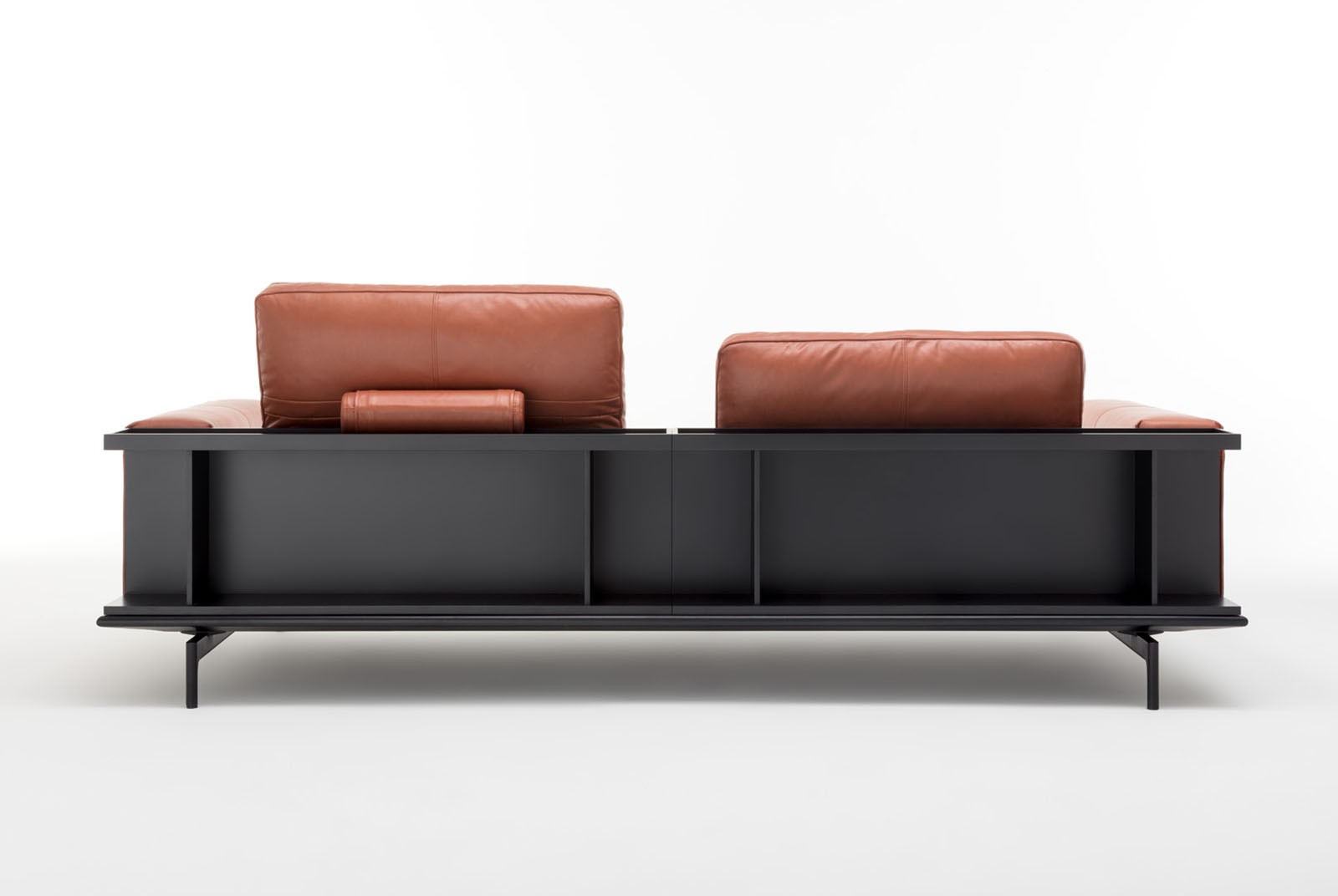 Onwijs Introducing the Liv Sofa System, by Luca Nichetto for Rolf Benz QM-99
